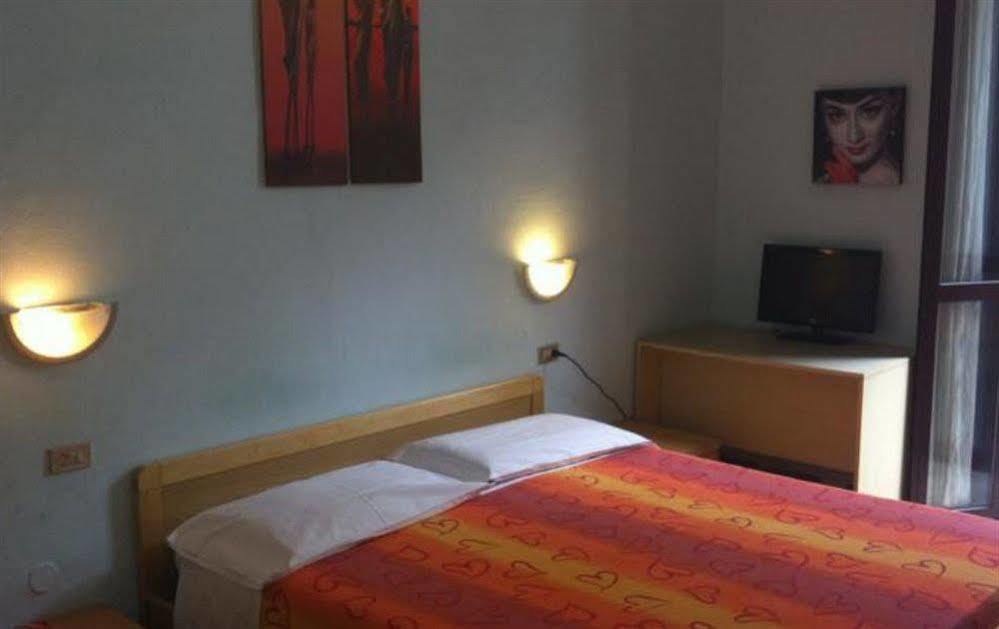 Hotel San Biagio Milan Luaran gambar