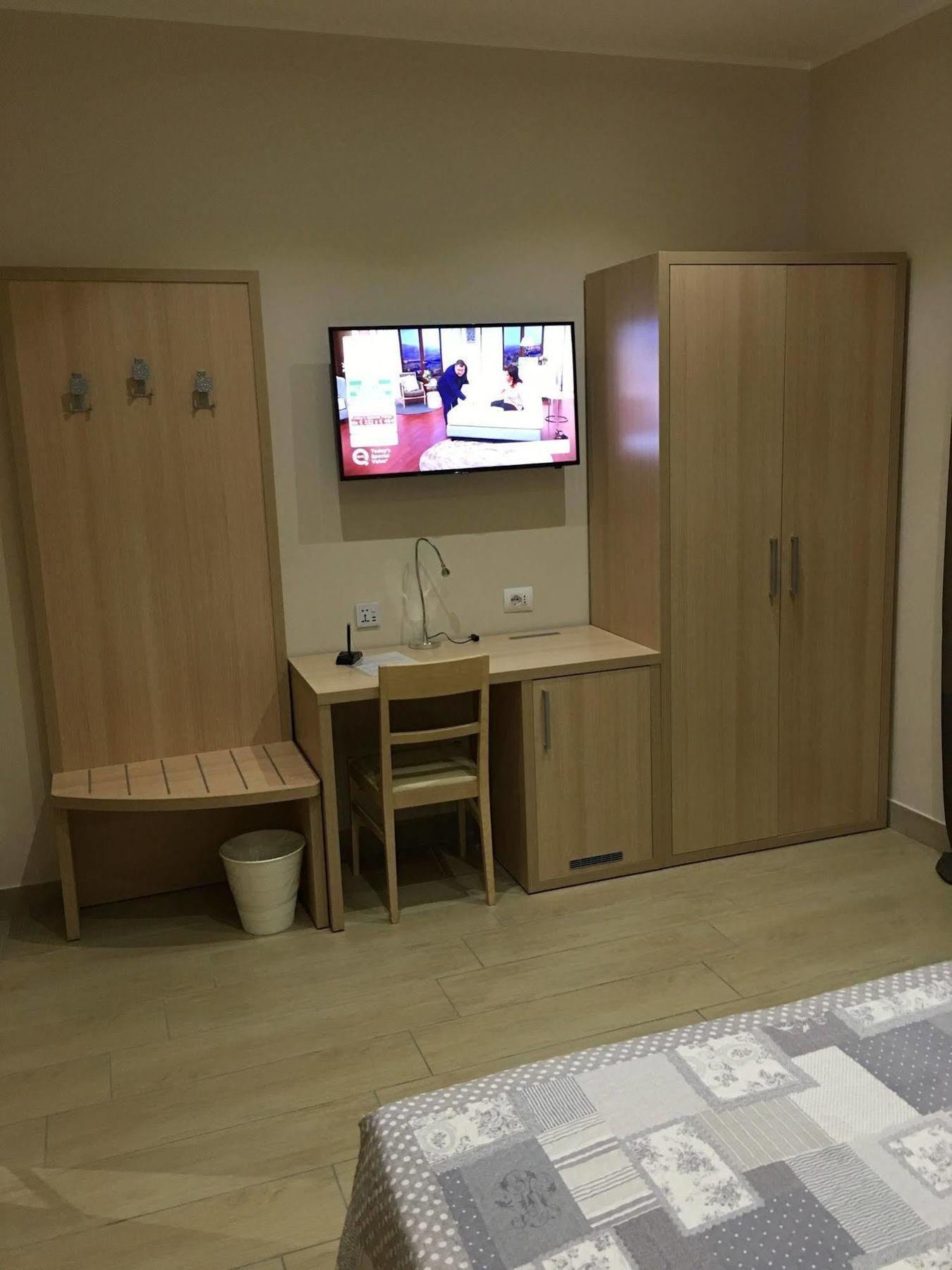 Hotel San Biagio Milan Luaran gambar